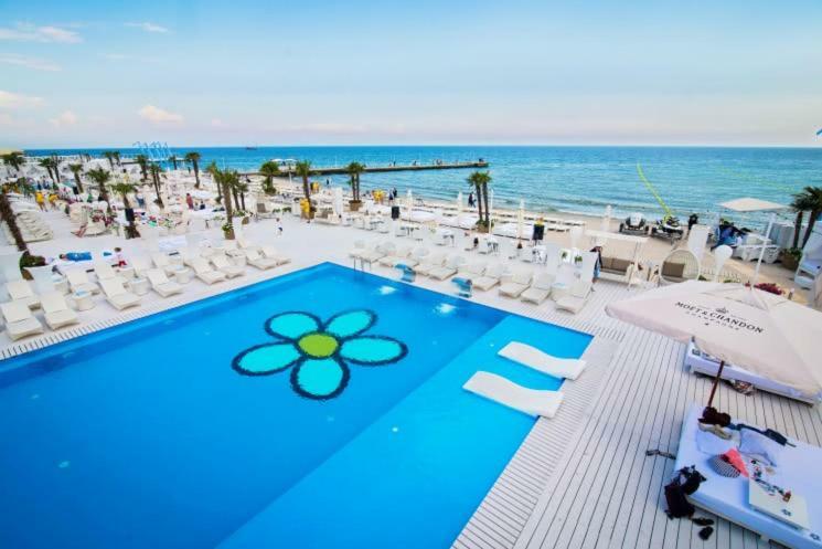 Odss Suites Odesa Exterior photo